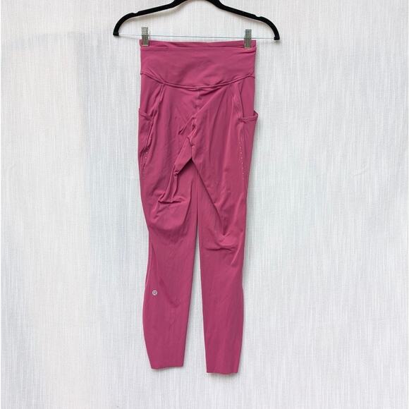 Lululemon W5FARS Fast and Free High-Rise Tight 25” Pockets in Purple, size 4 - Picture 2 of 4